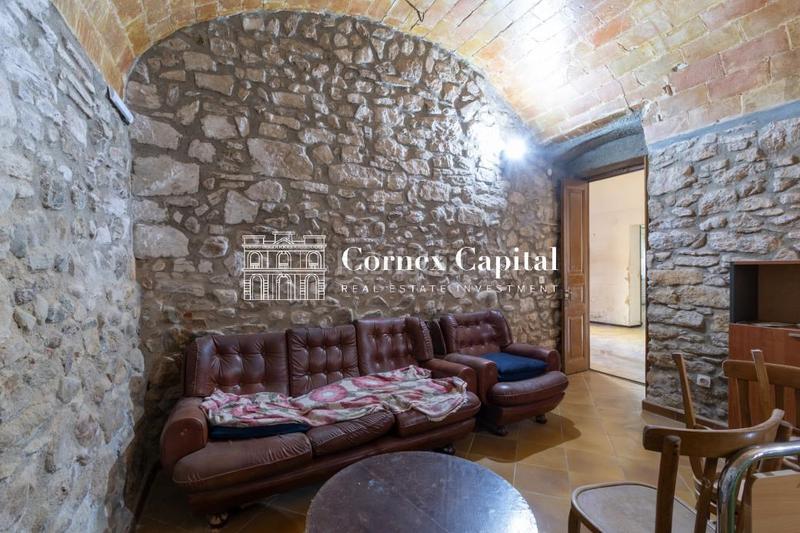 Foto 64df5590-335c-4058-9e45-156d7f6ea5a9. Masía en Ullastret