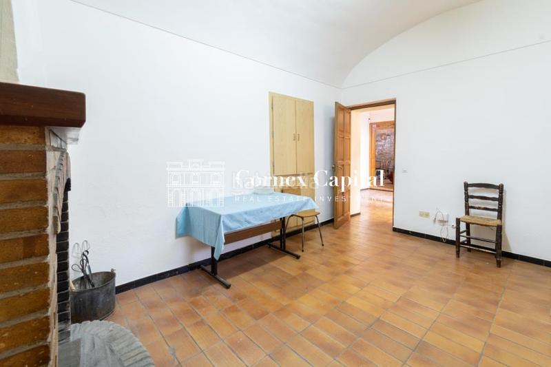 Foto c8d4e570-15f4-41fb-abc0-f22b258253d8. Masía en Ullastret