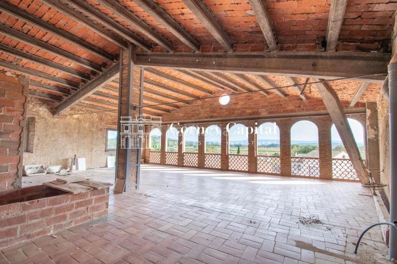 Foto c8f019af-9e48-47fe-a189-bfcd2093879f. Masía en Ullastret