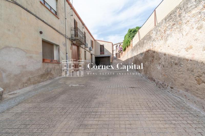 Foto daf95e42-8e33-4ac2-8ec8-14db39eeafbe. Masía en Ullastret