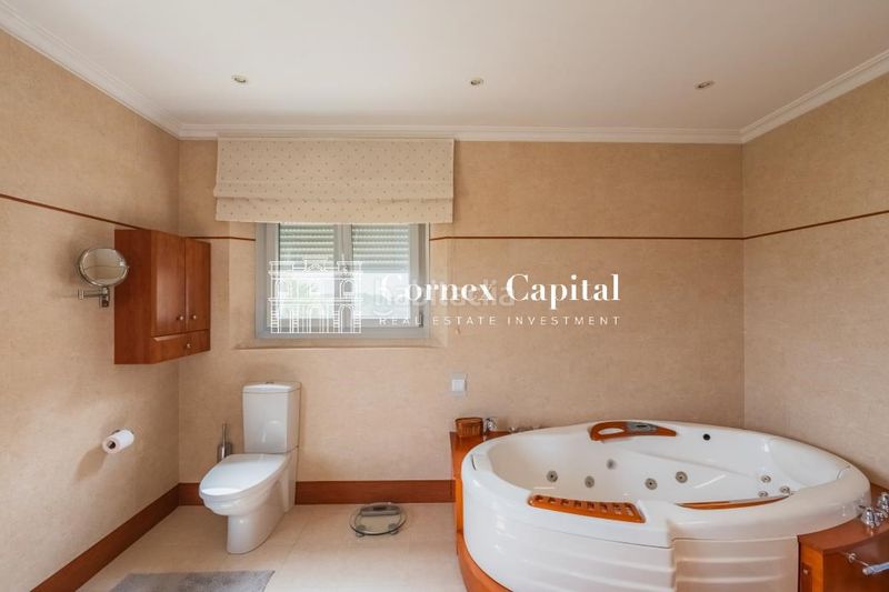 Foto 077cbd07-0d78-49b4-a79c-c842a806e2f6. Masia amb calefacció piscina a Navata