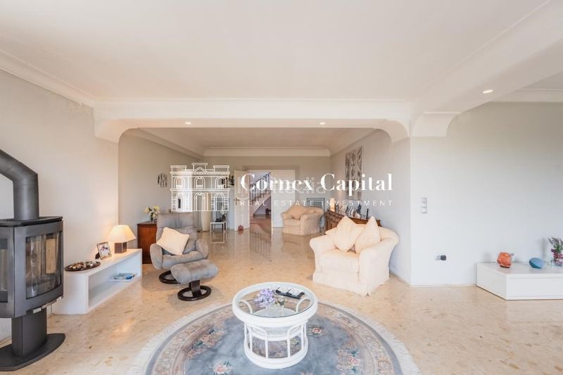 Foto 178648e3-1286-461f-ab66-1057bd03c647. Masia amb calefacció piscina a Navata