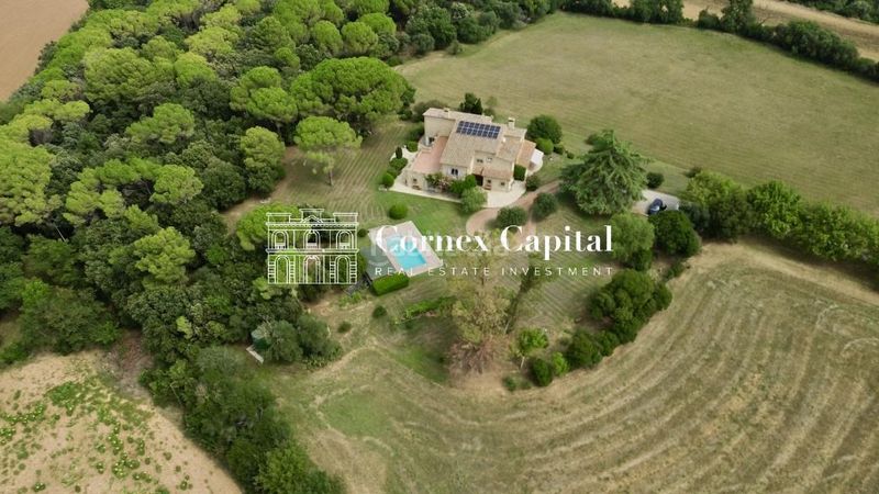 Foto 24e52c9e-d978-4194-89e2-cde197f6bebb. Masia amb calefacció piscina a Navata