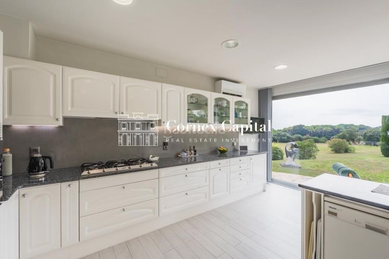 Foto 36f45fc5-b600-4c37-966a-6ffe20efa526. Masia amb calefacció piscina a Navata