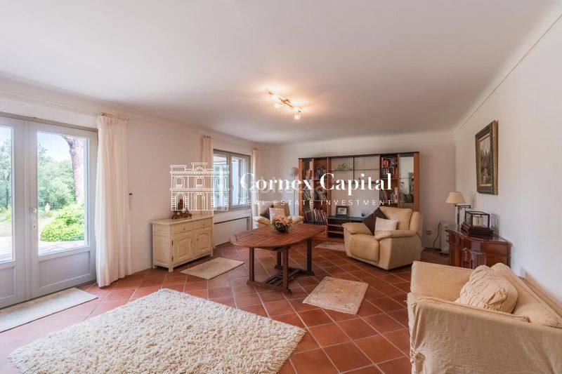 Foto 5aad4b44-173b-4e6e-b219-df91f7e46e80. Masia amb calefacció piscina a Navata