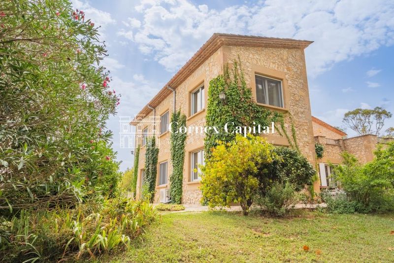 Foto 8026169c-4cfe-42a3-8aad-14c5521c2d73. Masia amb calefacció piscina a Navata