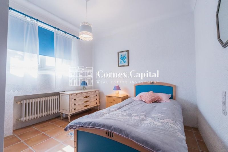 Foto d6408f28-c090-4fe5-81b4-fed61d31969e. Masia amb calefacció piscina a Navata