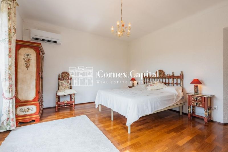 Foto f028b782-0325-4c89-97b5-27b62ab7e2cf. Masia amb calefacció piscina a Navata