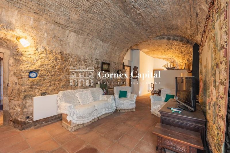 Foto 054983f2-2068-41d8-805f-01ca4d0d1e33. Casa amb calefacció a Rupià