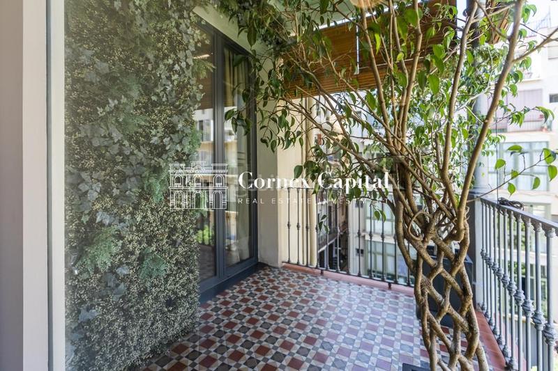 Foto 30f33dc3-50b2-41bc-ba5e-9294752d5d3c. Pis a Dreta de l´Eixample Barcelona