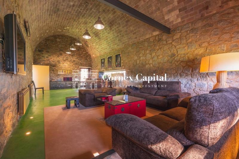 Foto ba335447-ab74-4b72-ba65-0854f324f0a6. Casale con riscaldamento parcheggio in Maçanet de Cabrenys