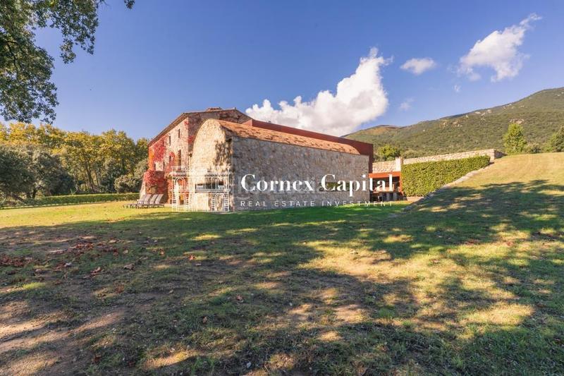 Foto 47530ff9-a1e5-4fd0-9053-43825bfac072. Masia amb calefacció aparcament a Maçanet de Cabrenys