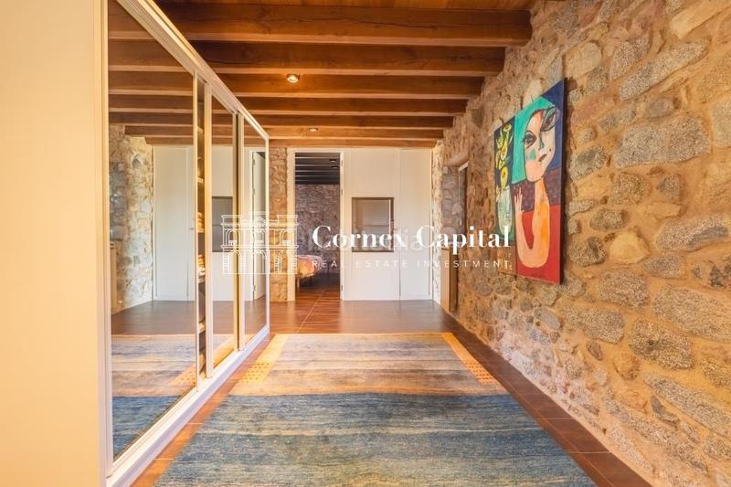 Foto 778ab48c-0f49-4da7-ace9-2e8bd7c7ba35. Masia amb calefacció aparcament a Maçanet de Cabrenys