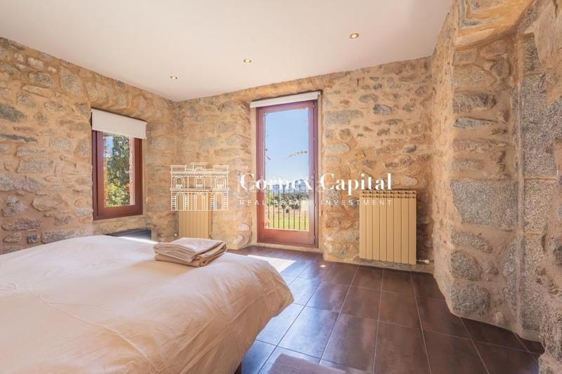 Foto c82ea662-2f30-43db-b8ad-664ea905f667. Masia amb calefacció aparcament a Maçanet de Cabrenys