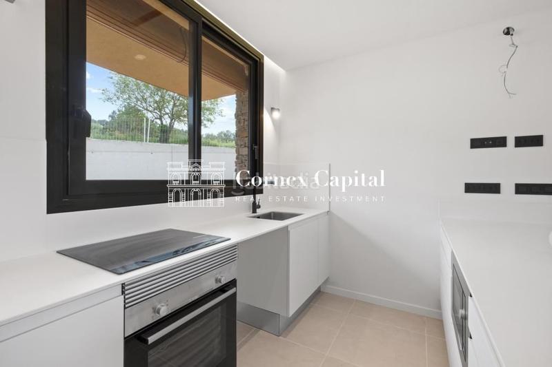 Foto 1f02f4e8-6e5d-4085-a601-54004707d93e. Casa adossada amb calefacció aparcament piscina a Regencós