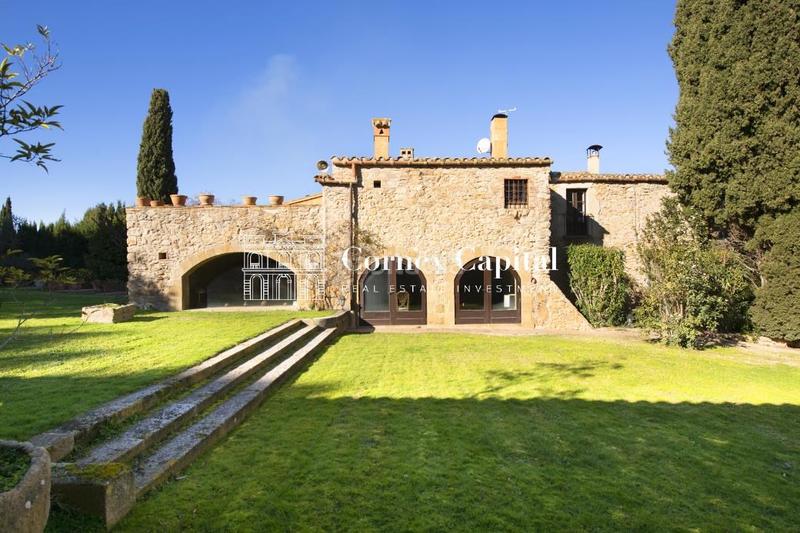 Foto 25f9ae9b-4210-472c-8221-ed759a25091a. Masia amb calefacció aparcament piscina a Forallac