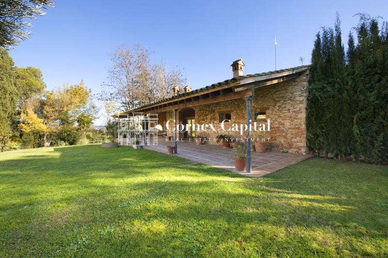 Foto 5713a81f-ef7d-4021-a93a-930db427f72f. Masia amb calefacció aparcament piscina a Forallac