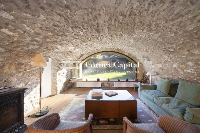 Foto 649cf28b-bd81-4b28-8d50-e22cb24cba26. Masia amb calefacció aparcament piscina a Forallac