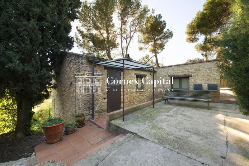 Foto 7a0966c6-771b-48dc-9958-9fa9611f3f7d. Masia amb calefacció aparcament piscina a Forallac