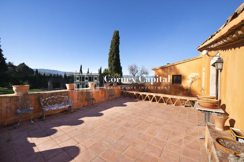 Foto d1be8a2f-e5bb-4da7-b50a-fe7cb3a84643. Masia amb calefacció aparcament piscina a Forallac