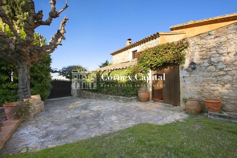 Foto d1c26cfc-7b3d-40b7-9488-b06433dc8acd. Masia amb calefacció aparcament piscina a Forallac