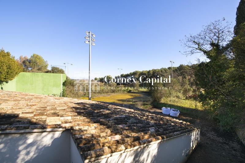 Foto eaafd6e8-5352-41e3-b062-cad3b9f95744. Masia amb calefacció aparcament piscina a Forallac