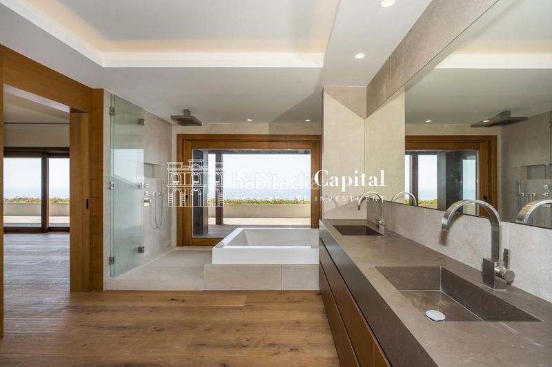 Foto 1646cab2-d019-410e-b9c5-483bd81e1aac. Casa amb calefacció aparcament piscina a Supermaresme Sant Andreu de Llavaneres