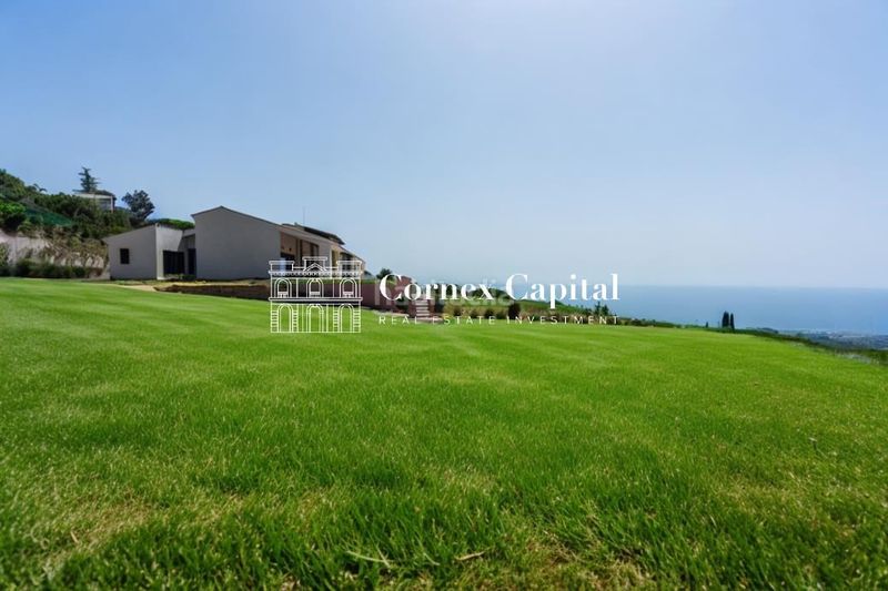 Foto 1efdf63b-8a8b-4631-bd12-13db8d65145c. Casa amb calefacció aparcament piscina a Supermaresme Sant Andreu de Llavaneres