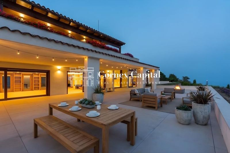 Foto 3168b168-7c3c-45ba-bdc0-fd43f7f021fc. Casa amb calefacció aparcament piscina a Supermaresme Sant Andreu de Llavaneres