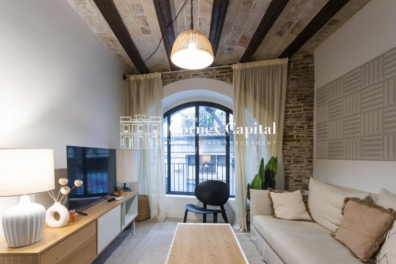 Foto 65da2240-8fe8-41f2-8964-ac3252b2f90d. Pis 75m<sup>2</sup> amb calefacció a Sant Antoni Barcelona