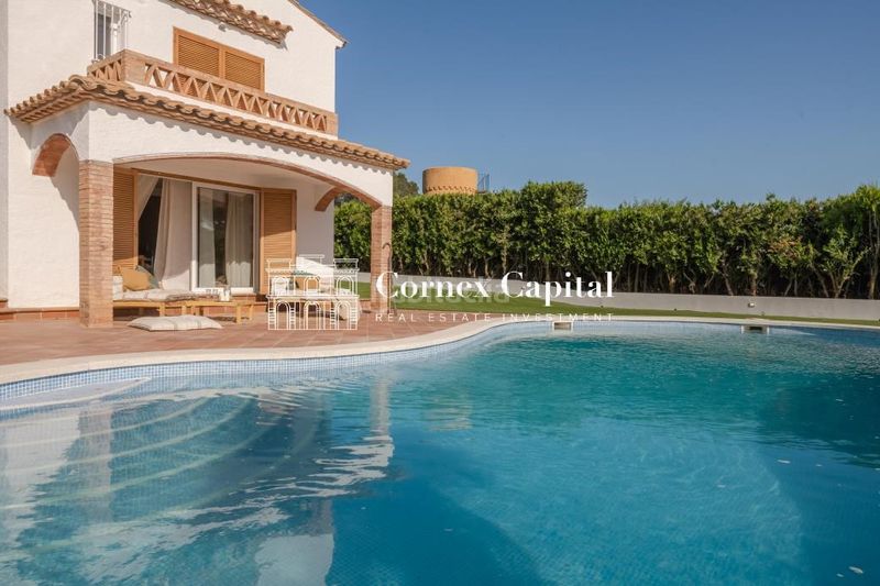 Foto 4bc71b04-a870-4739-812f-c75dad7051b9. Casa amb calefacció piscina a Torre Vella - Torre Gran - Les Dunes Estartit