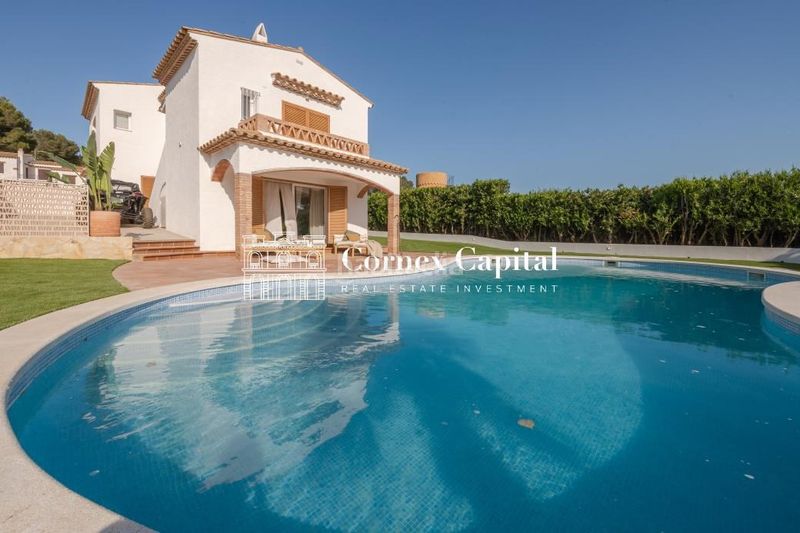 Foto da262a9b-03fc-4aee-baa0-c4a7db222198. Casa amb calefacció piscina a Torre Vella - Torre Gran - Les Dunes Estartit