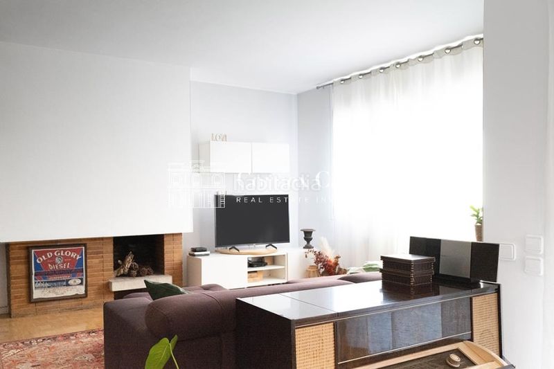Foto cea4bd75-34e1-418b-88db-e77549ac97f7. Piso en L´Antiga Esquerra de l´Eixample Barcelona