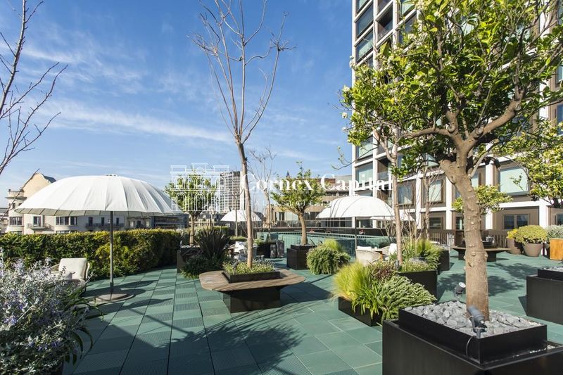 Foto 018c9caa-4d07-4582-a2d2-d252cb274dc4. Pis amb calefacció aparcament piscina a Vila de Gràcia Barcelona