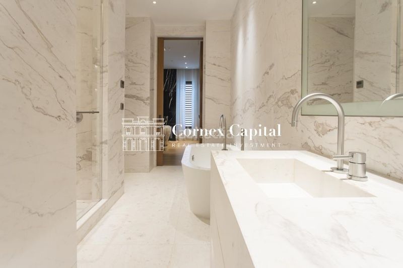 Foto 12446d17-37c1-4edc-bf0f-29158672ace3. Pis amb calefacció aparcament piscina a Vila de Gràcia Barcelona