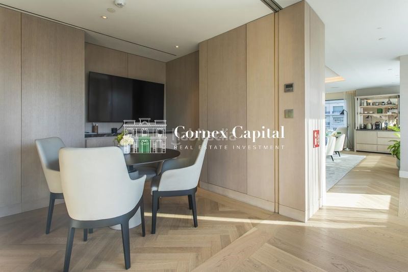 Foto 3b226b69-fba1-4a5d-b441-84c031a514dc. Pis amb calefacció aparcament piscina a Vila de Gràcia Barcelona