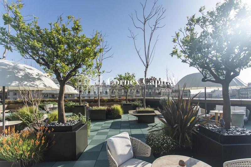 Foto f71b109f-9b1c-4f15-a70b-f6a8ec8caffc. Pis amb calefacció aparcament piscina a Vila de Gràcia Barcelona