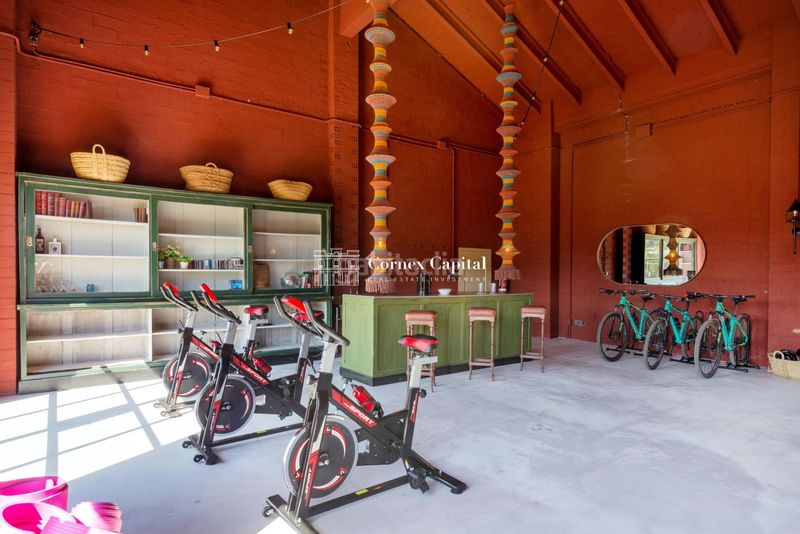 Foto 2bac4dfb-8ca9-45a1-a39c-aef5d8c7f3f4. Masia amb calefacció aparcament piscina a Parlavà