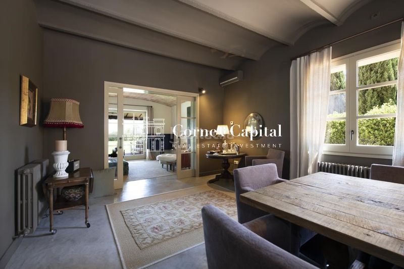 Foto 2f975384-552c-49e0-973c-fd6f604670b8. Masia amb calefacció aparcament piscina a Parlavà