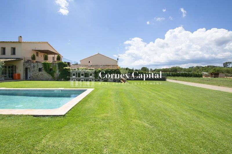 Foto 77861cc3-53ef-4399-8e79-117cb3805877. Masia amb calefacció aparcament piscina a Parlavà