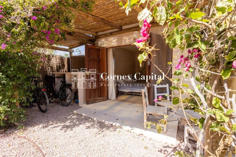 Foto 4f15a4d5-71cf-4807-b02f-fb02502d955a. Casa en Formentera