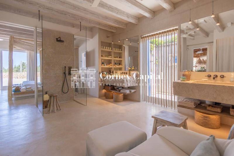 Foto f0fde5a3-2299-448c-aef3-d2eb97b4c669. Casa en Formentera