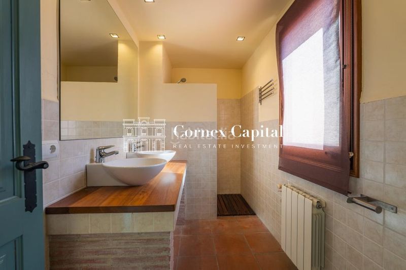 Foto c9c5f0f3-fd6e-4742-9fb8-b9c91b59eee3. Casa amb calefacció aparcament piscina a La Punxa Palafrugell