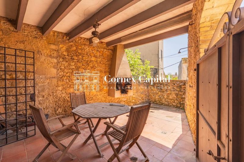 Foto 45f963f8-e13e-49cb-aac5-ce5d1ef66255. Casa amb calefacció a Ullà