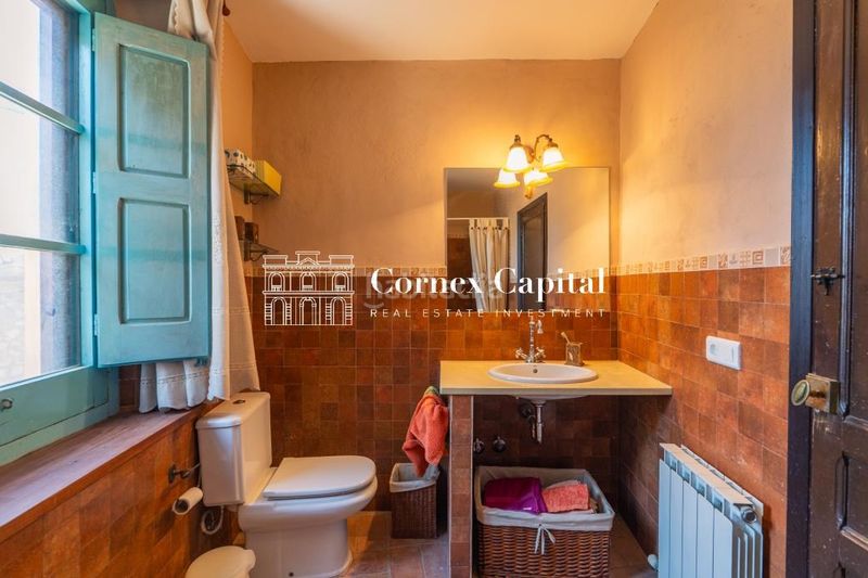 Foto d4113e02-9bb4-4e5f-91fd-ef1037036165. Casa amb calefacció a Ullà