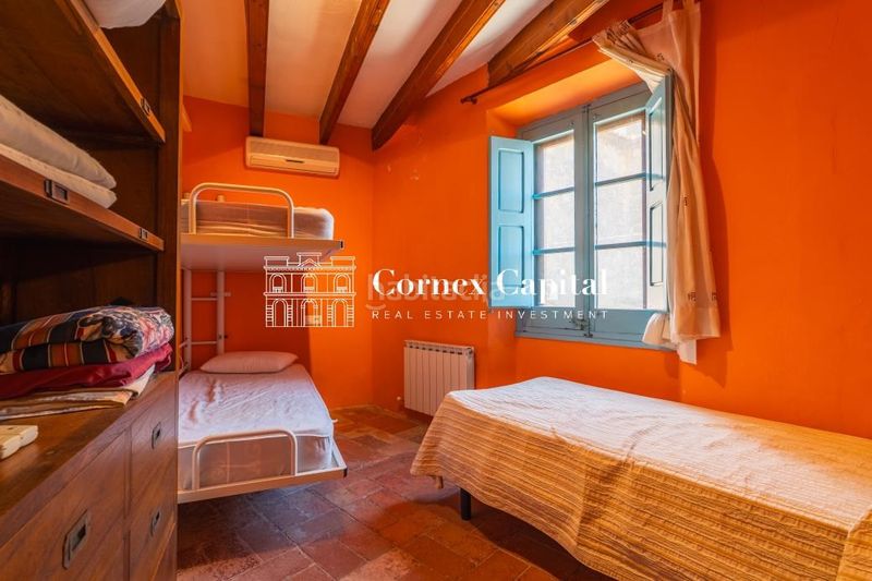 Foto da0d0217-8e74-4989-bf0d-51e01deb9400. Casa amb calefacció a Ullà