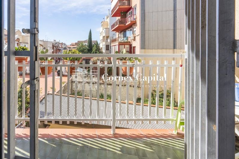 Foto a546c8f5-9dc6-4e62-a3d8-8bf7e7249058. Piso en Putget - Farró Barcelona