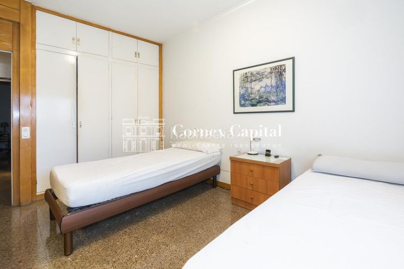 Foto f683c462-f64c-4699-bb01-10ce0833a897. Piso en Putget - Farró Barcelona