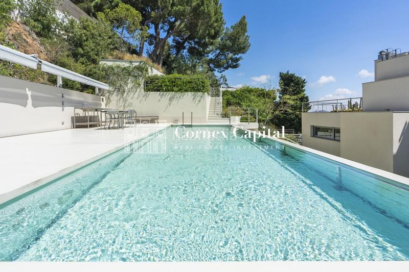 Foto eac7d45a-0d67-437f-8a2a-6725aa6cf07f. Casa amb calefacció aparcament piscina a Pedralbes Barcelona