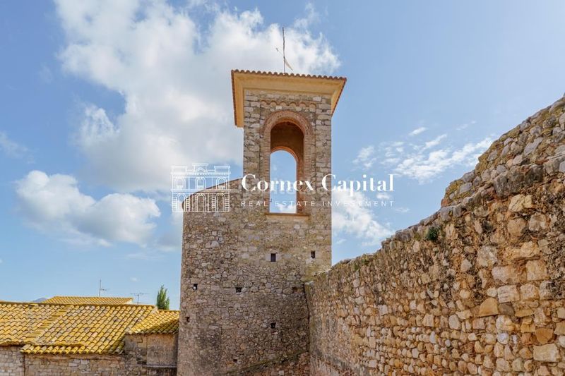 Foto 50c85207-e785-4532-8a90-49d5e9481625. Àtic amb calefacció aparcament a Albons